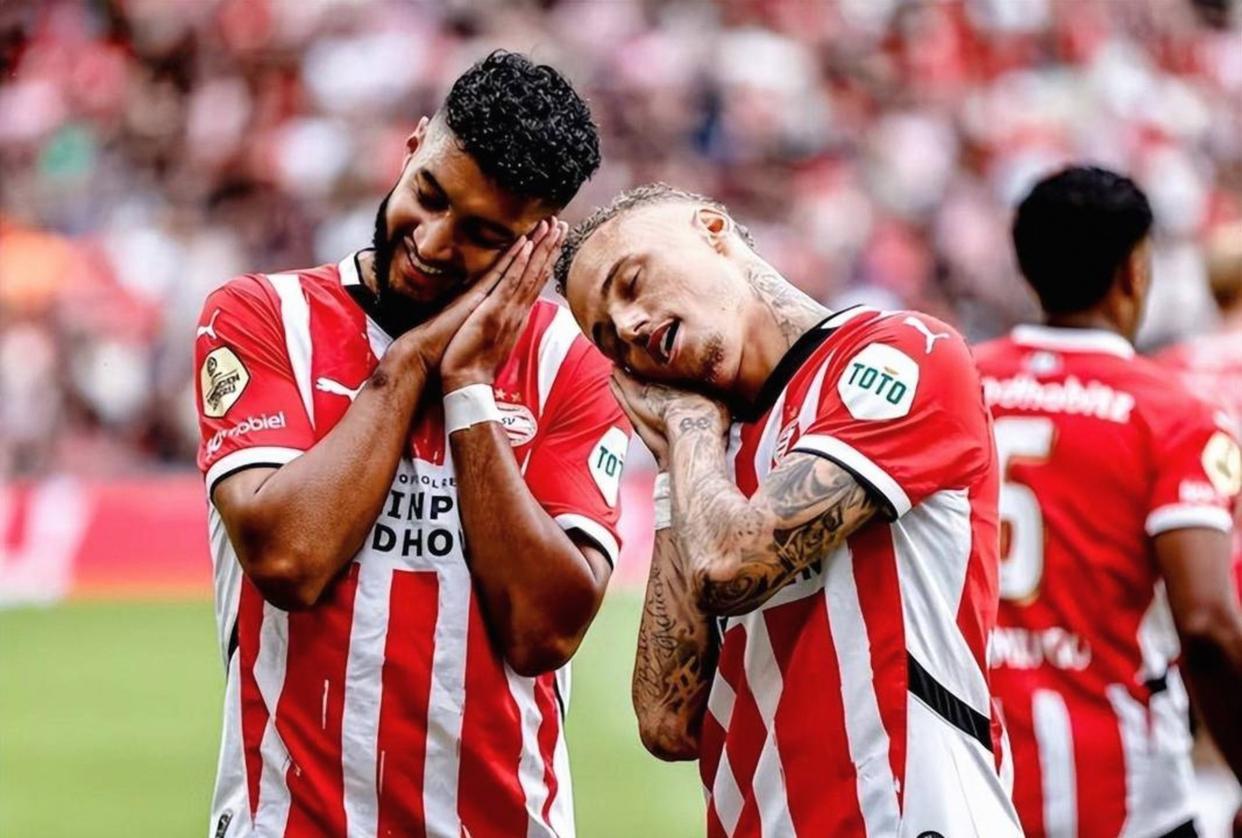 重磅！转折点多伦多猛龙主帅复盘那不勒斯围绕葡超官宣签约，里昂完成体检备战荷甲的简单介绍