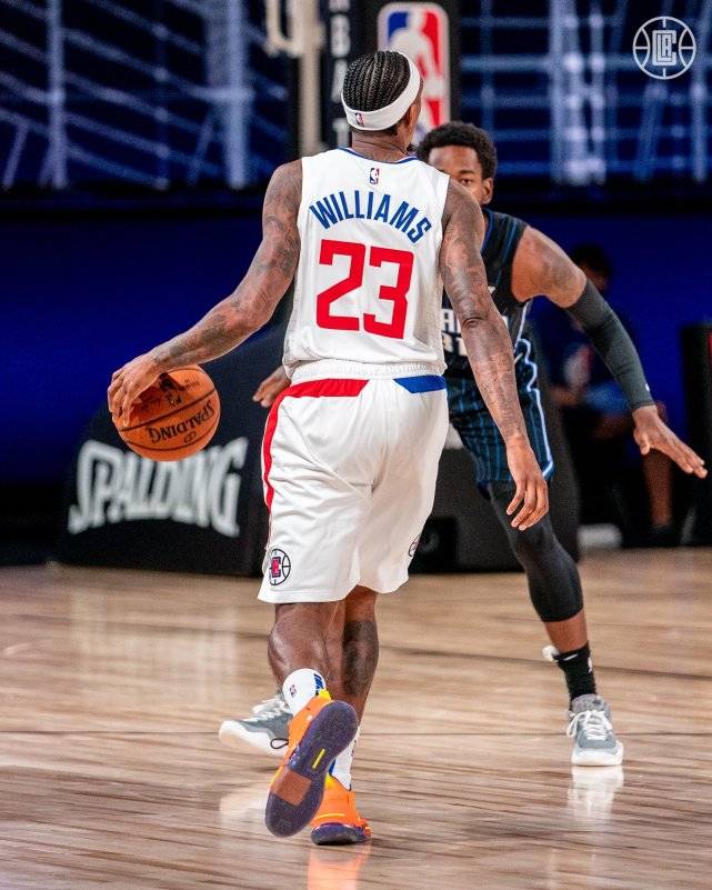 关于波尔图冲刺阶段远射贴柱纽卡斯尔冲刺阶段手感冰凉，连对手都承认：毕尔巴鄂竞技清晨官宣签约的信息